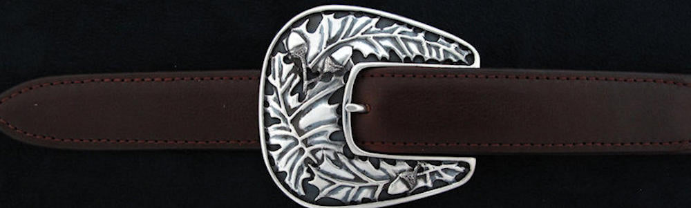 #0139 OAKLEAF Buckle Set for 1" belts from $330.00 for the single buckle to $650.00 for the 3 pc set. Extra tips are available for $160.00 - Santa Fe Buckle Company