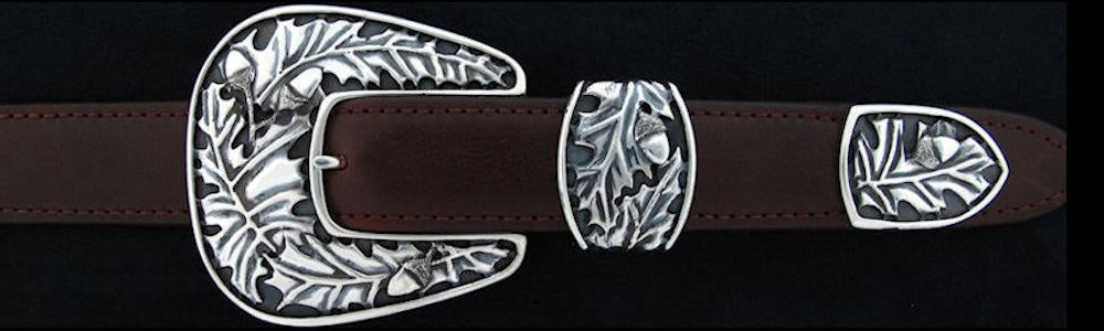 #0139 OAKLEAF Buckle Set for 1" belts from $330.00 for the single buckle to $650.00 for the 3 pc set. Extra tips are available for $160.00 - Santa Fe Buckle Company