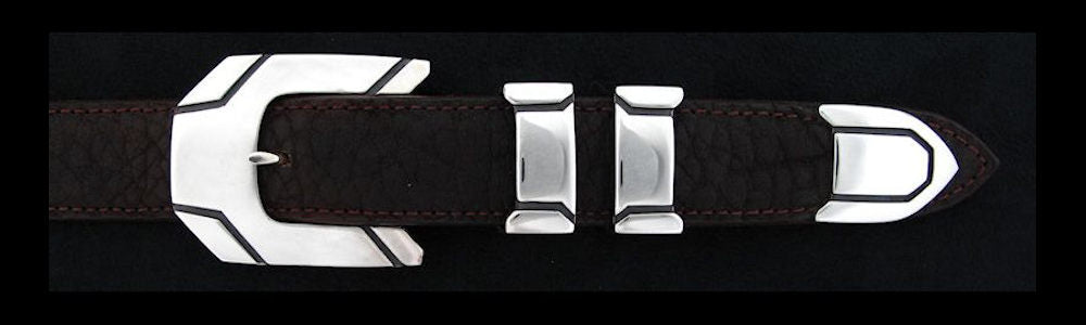 #0144 METRO Buckle Set for 1" belts from $200.00 for the single buckle to $490.00 for the 4 pc set. Extra tips are available for $100.00 - Santa Fe Buckle Company